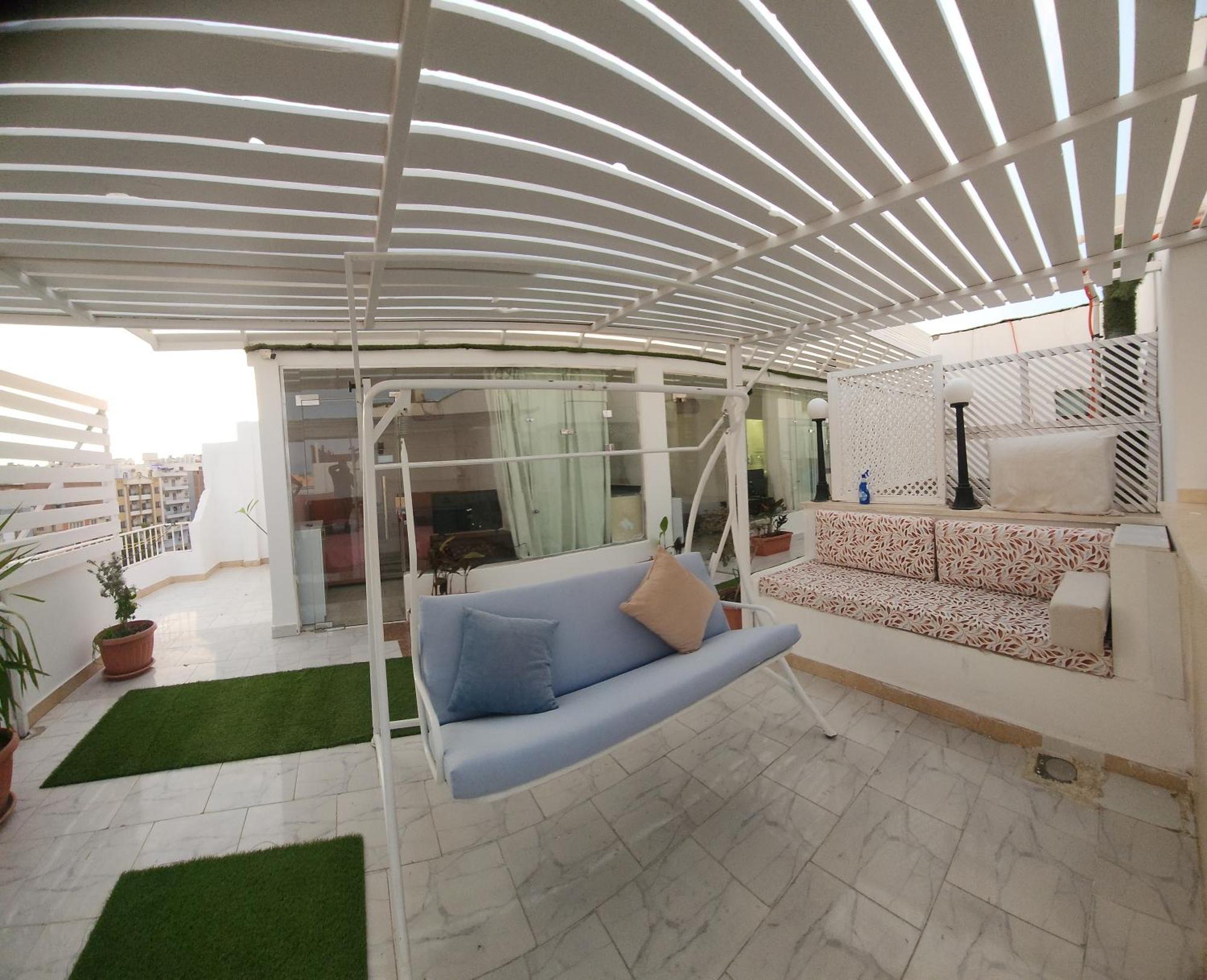 White Roof - Hurghada
